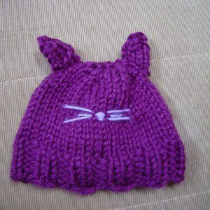 New Hand Knit Pussy Cat Hat Purple size 6-9 Months